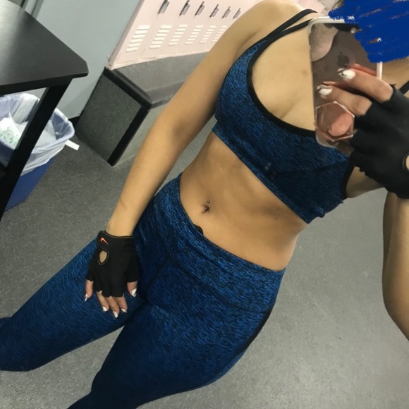 Ladder back sports bra - Picture 4 of 4